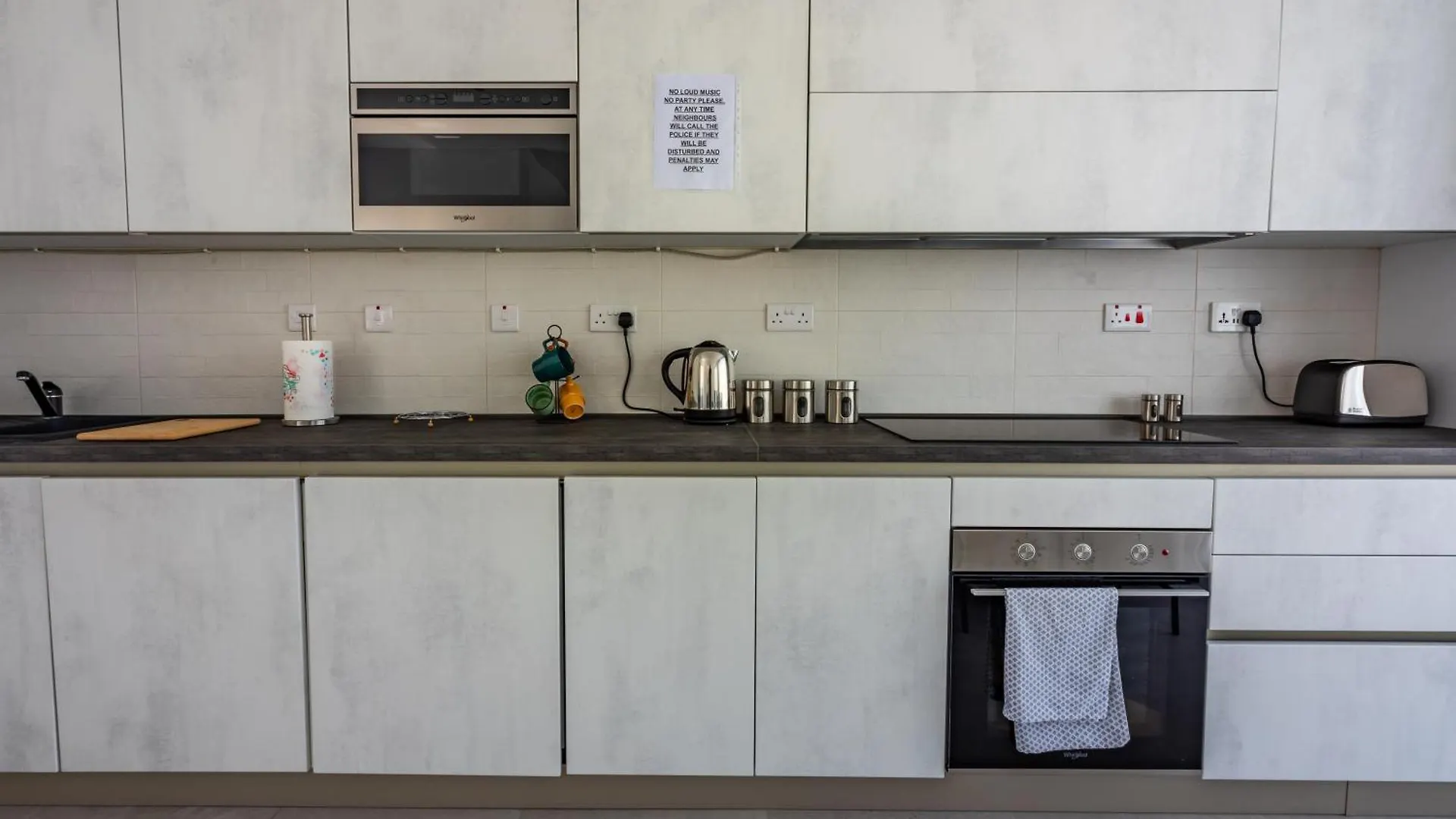 Penthouse Cathedral And Seaview Terrace Apartment Valletta 0*,  Malta