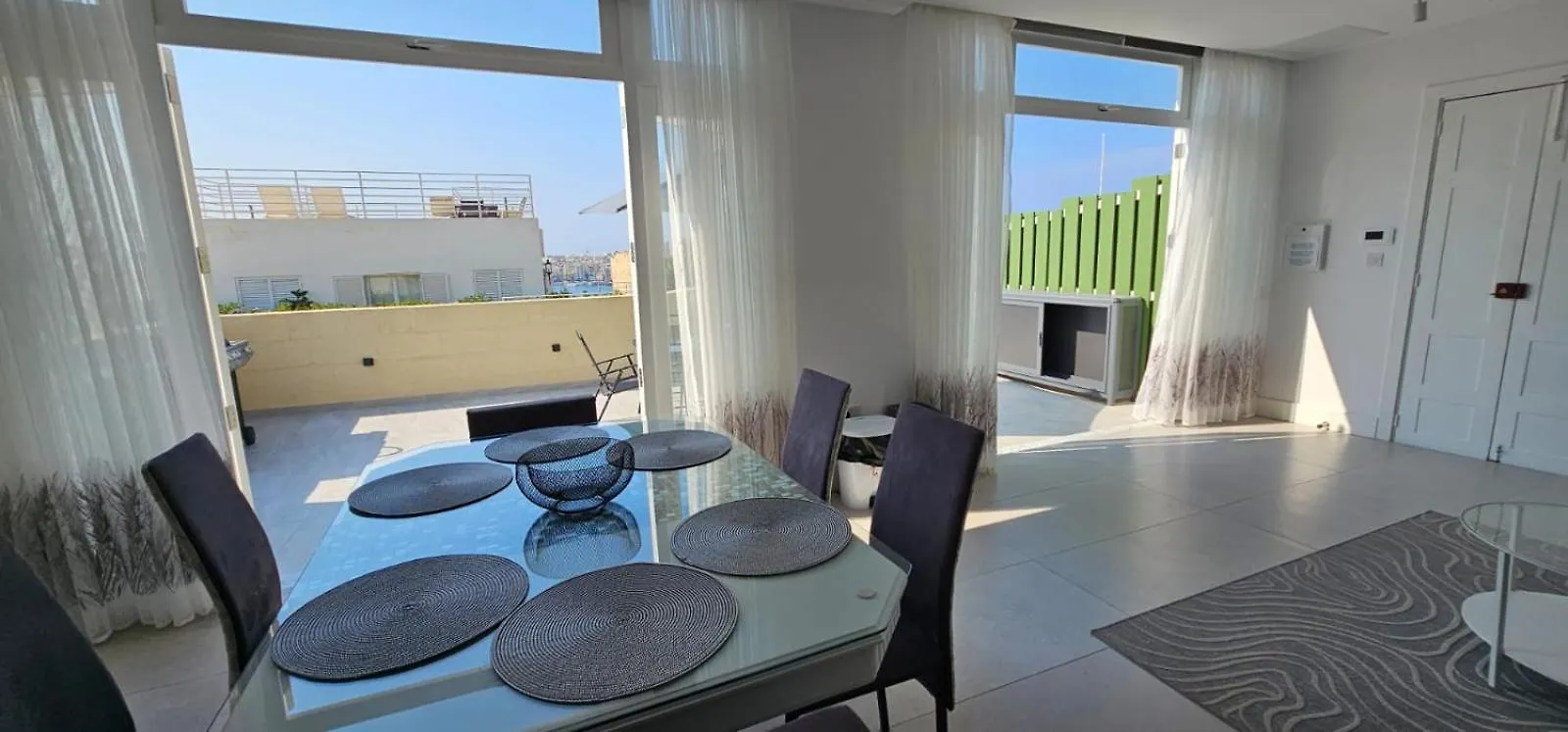 Penthouse Cathedral And Seaview Terrace Apartment Valletta