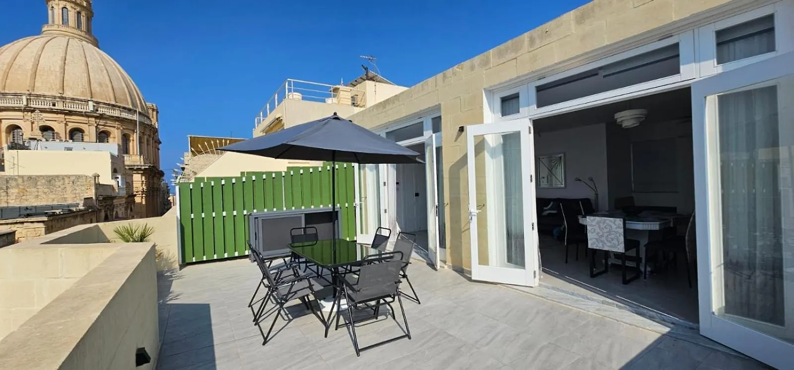 Penthouse Cathedral And Seaview Terrace Apartment Valletta