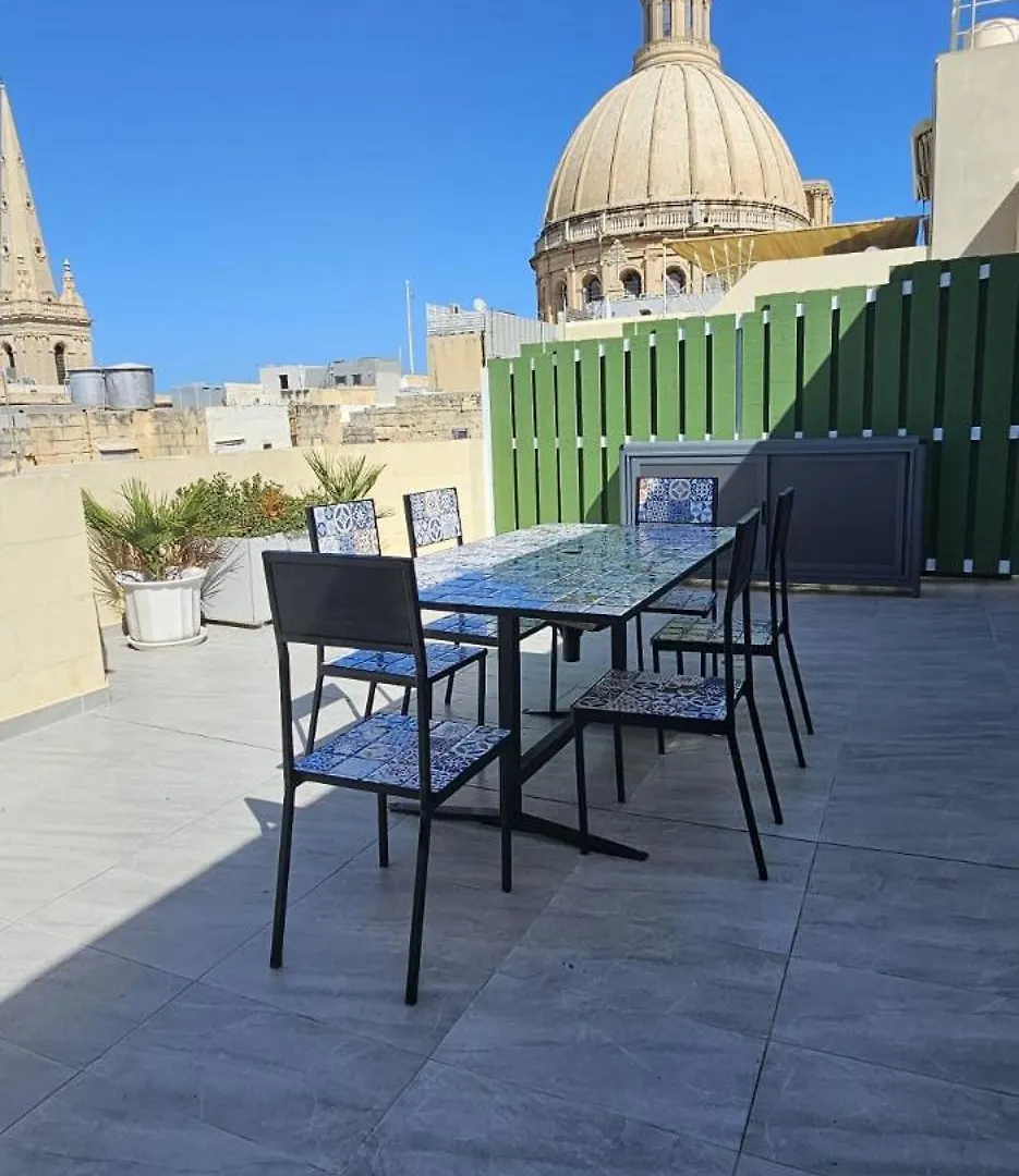 Penthouse Cathedral And Seaview Terrace Apartment Valletta